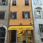 Lägenhet Duomo Flat Trento